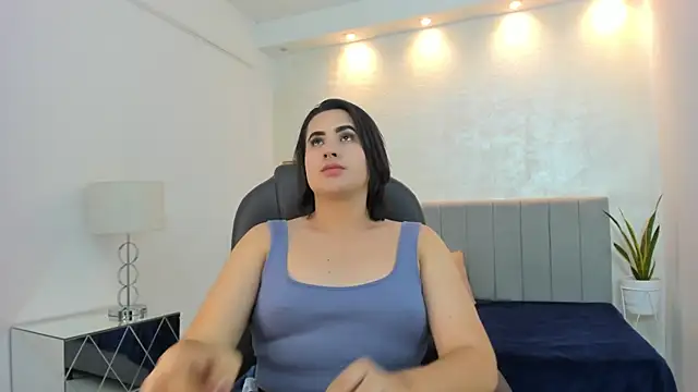 kendall roous online show from September 25, 8:45 pm