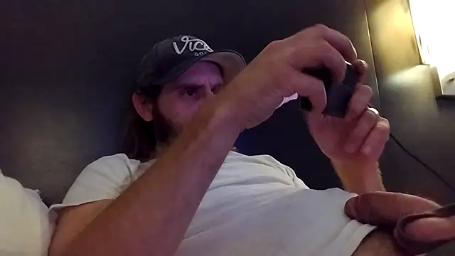 Brabbit3211 online show from September 21, 2:35 am