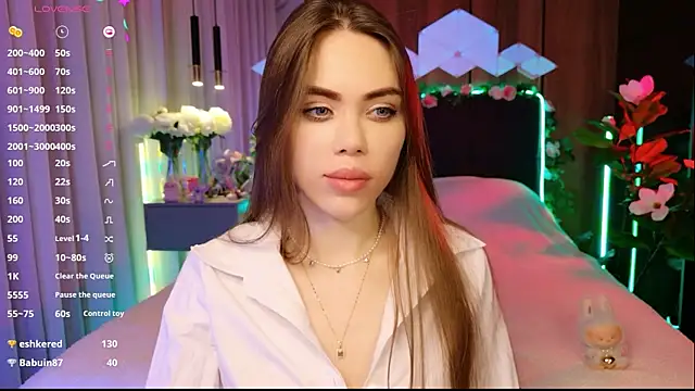 MimiFors online show from November 26, 4:41 pm