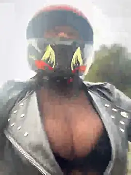 -Mia1 online show from March 26, 12:11 pm