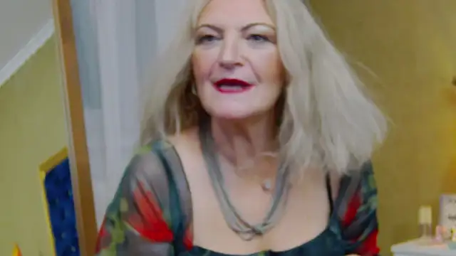 Snapshot of Allura_Jenson chatting on October 24, 6:26 pm Allura Jenson online show from October 24, 6:26 pm