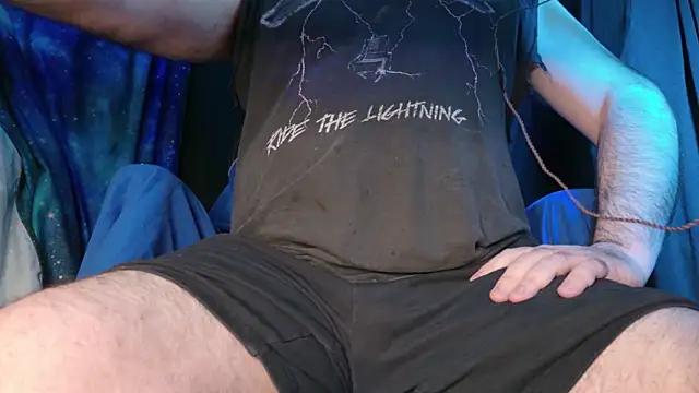 jj7779SC online show from May 28, 11:24 pm