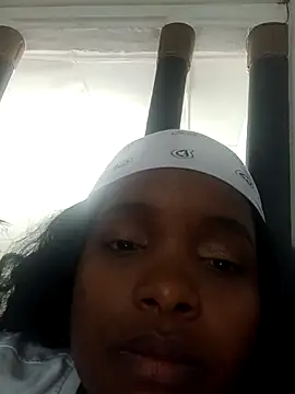 isabella brown1 online show from March 28, 3:28 am