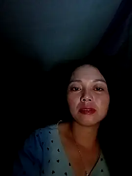 Snapshot of Sophia-pusy chatting on October 8, 11:30 am Sophia-pusy online show from October 8, 11:30 am