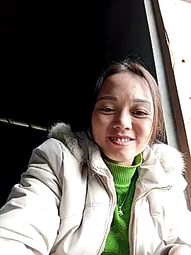 Snapshot of Sophia-pusy chatting on November 13, 6:01 am Sophia-pusy online show from November 13, 6:01 am