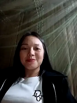 Snapshot of Sophia-pusy chatting on November 22, 2:27 pm Sophia-pusy online show from November 22, 2:27 pm