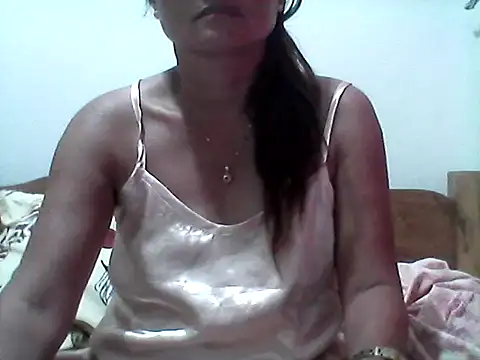 nathalie0045 online show from October 7, 8:06 pm