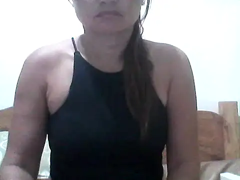 nathalie0045 online show from June 16, 8:44 pm