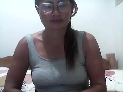 nathalie0045 online show from July 22, 10:51 am