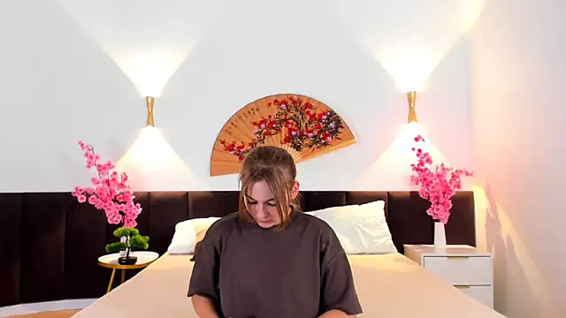 KimberlyPierceLove online show from September 17, 2:19 pm