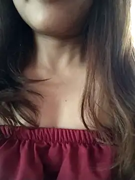 Snapshot of Thurie079 chatting on September 18, 1:51 am Thurie079 online show from September 18, 1:51 am