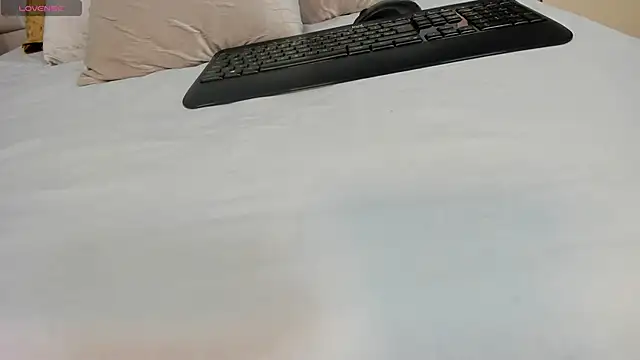 antonellanyx online show from September 13, 12:27 pm