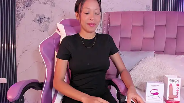 Snapshot of Mia_Duarte1 chatting on September 25, 7:39 pm Mia Duarte1 online show from September 25, 7:39 pm