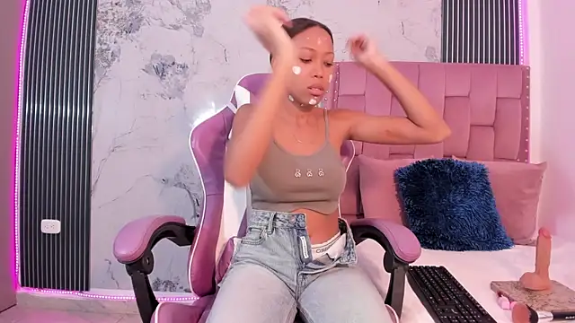 Mia Duarte1 online show from November 26, 7:26 pm