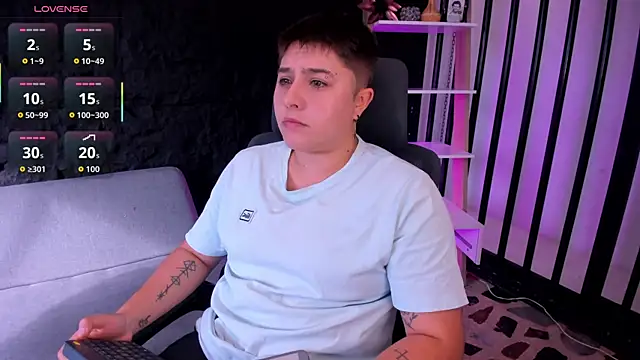 IanGilbert online show from October 3, 8:50 pm