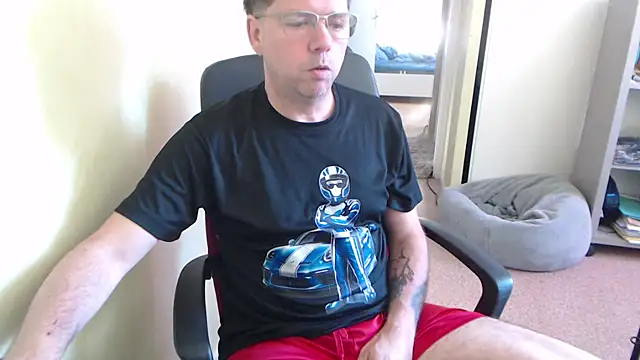 blueandwhite1 online show from June 3, 7:11 am