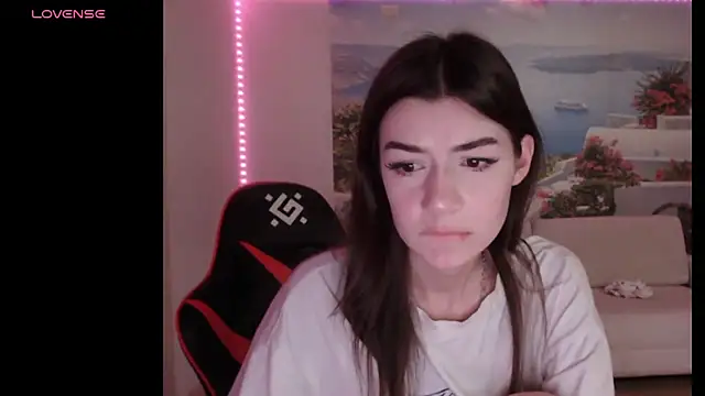 shadowraze228 online show from November 8, 6:18 pm