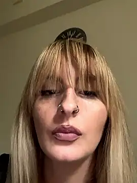 Sexy Bulgarian woman online show from November 4, 10:03 am