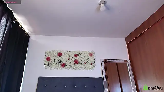 madisonwalkeeer online show from October 4, 4:49 pm