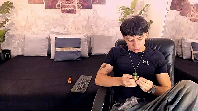 Tyler durten online show from October 9, 3:04 am