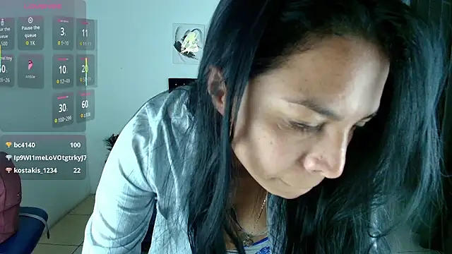 Sara f W online show from February 7, 11:19 pm