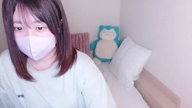 Snapshot of mi__san chatting on June 25, 12:20 pm mi san online show from June 25, 12:20 pm