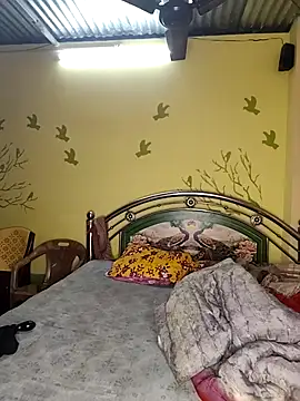 Snapshot of Love143A chatting on December 14, 4:18 am Love143A online show from December 14, 4:18 am