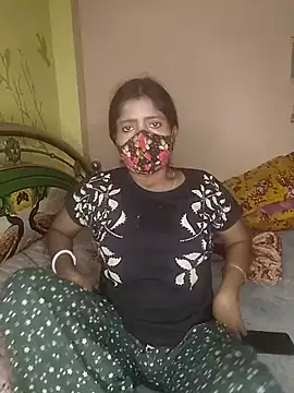 Love143A online show from December 19, 1:18 pm