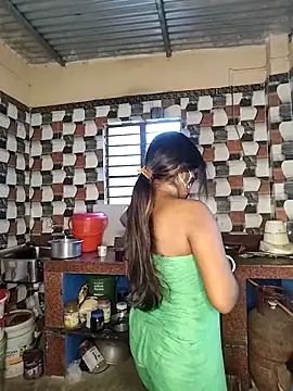 Love143A online show from March 15, 4:07 am