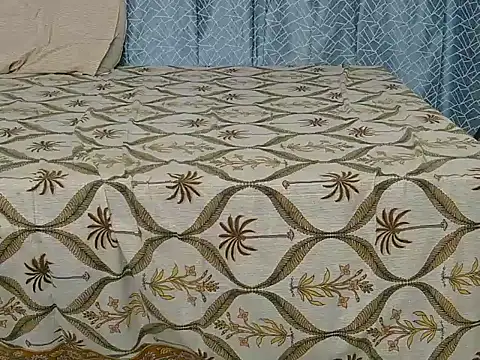 Its-ishikaa online show from September 28, 4:18 am