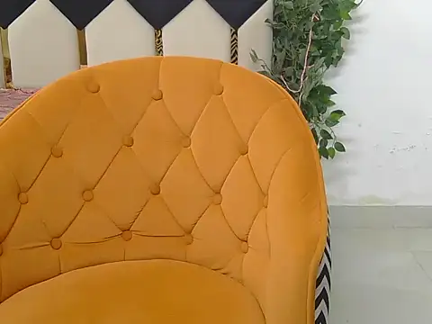 Its-ishikaa online show from November 18, 7:13 am