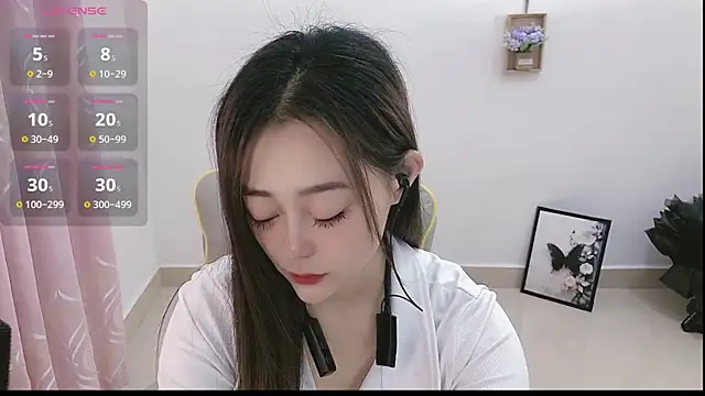 Snapshot of Abb-qiaoyi chatting on October 14, 10:21 pm Abb-qiaoyi online show from October 14, 10:21 pm