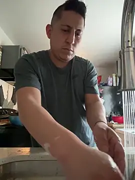 B3toBaby online show from March 4, 5:30 pm