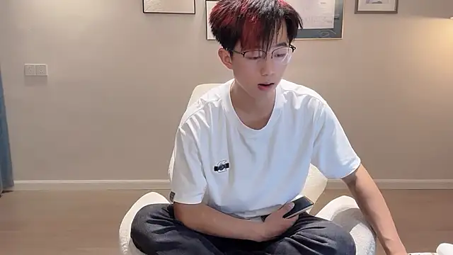 STxuguanhan online show from October 1, 9:04 am