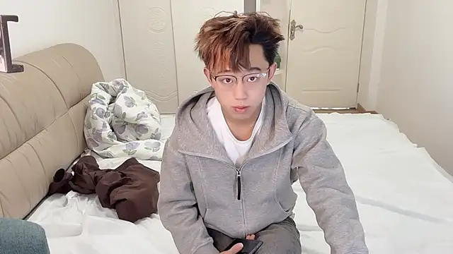 STxuguanhan online show from December 4, 5:28 am