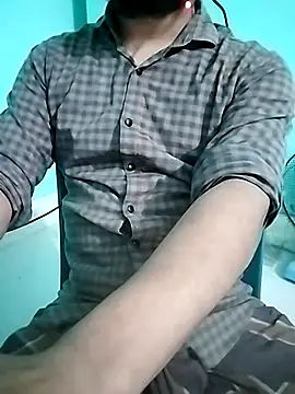 MoanPleasure online show from September 15, 7:08 am