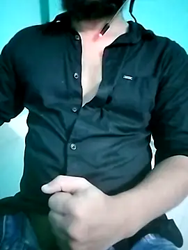 MoanPleasure online show from September 17, 6:42 pm