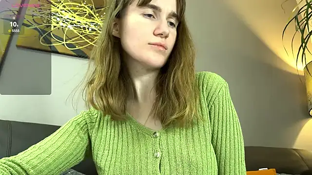 velina   online show from November 24, 4:56 am