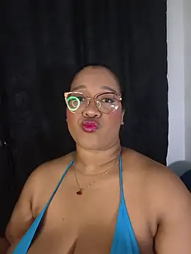 Snapshot of Yera_brown69 chatting on March 14, 2:06 am Yera brown69 online show from March 14, 2:06 am
