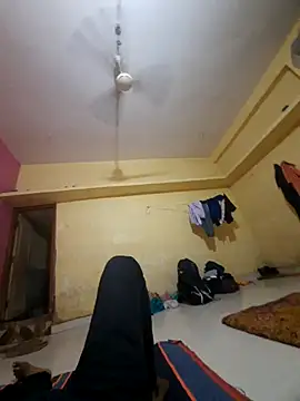 Snapshot of choot_paglu chatting on October 7, 12:13 pm choot paglu online show from October 7, 12:13 pm