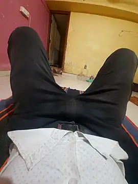 Snapshot of choot_paglu chatting on November 4, 7:51 am choot paglu online show from November 4, 7:51 am