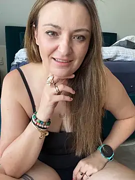 Velvetwitch87 online show from September 26, 11:14 am