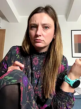 Velvetwitch87 online show from October 9, 7:23 pm