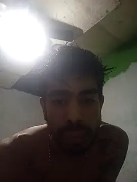 Snapshot of Bebe2214 chatting on October 8, 7:33 pm Bebe2214 online show from October 8, 7:33 pm