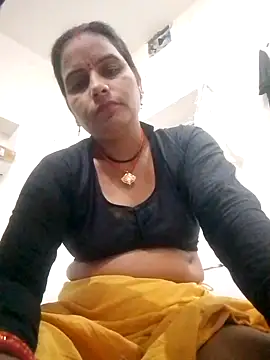 Suhani hot12 online show from September 21, 7:15 pm