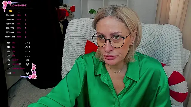 PamellaMurphy online show from February 24, 6:11 am