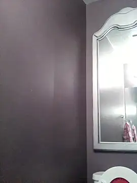 Snapshot of Fine10ne chatting on December 16, 7:46 am Fine10ne online show from December 16, 7:46 am