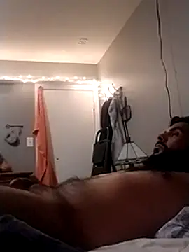 Snapshot of hornylatino702 chatting on January 14, 7:36 am hornylatino702 online show from January 14, 7:36 am