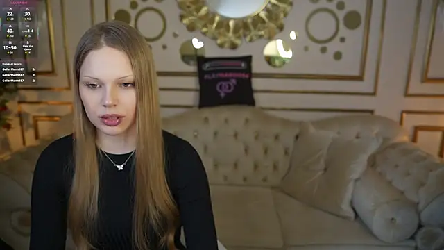 Snapshot of Ella_054 chatting on March 24, 3:39 pm Ella 054 online show from March 24, 3:39 pm