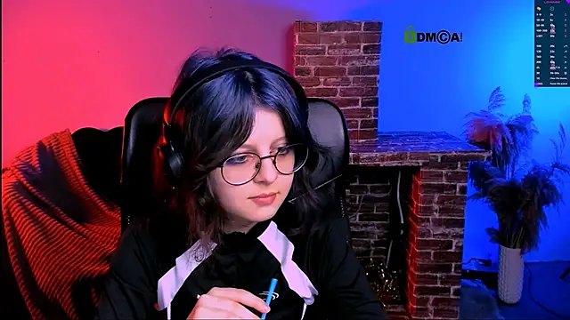 samanta hotty online show from December 18, 8:04 pm